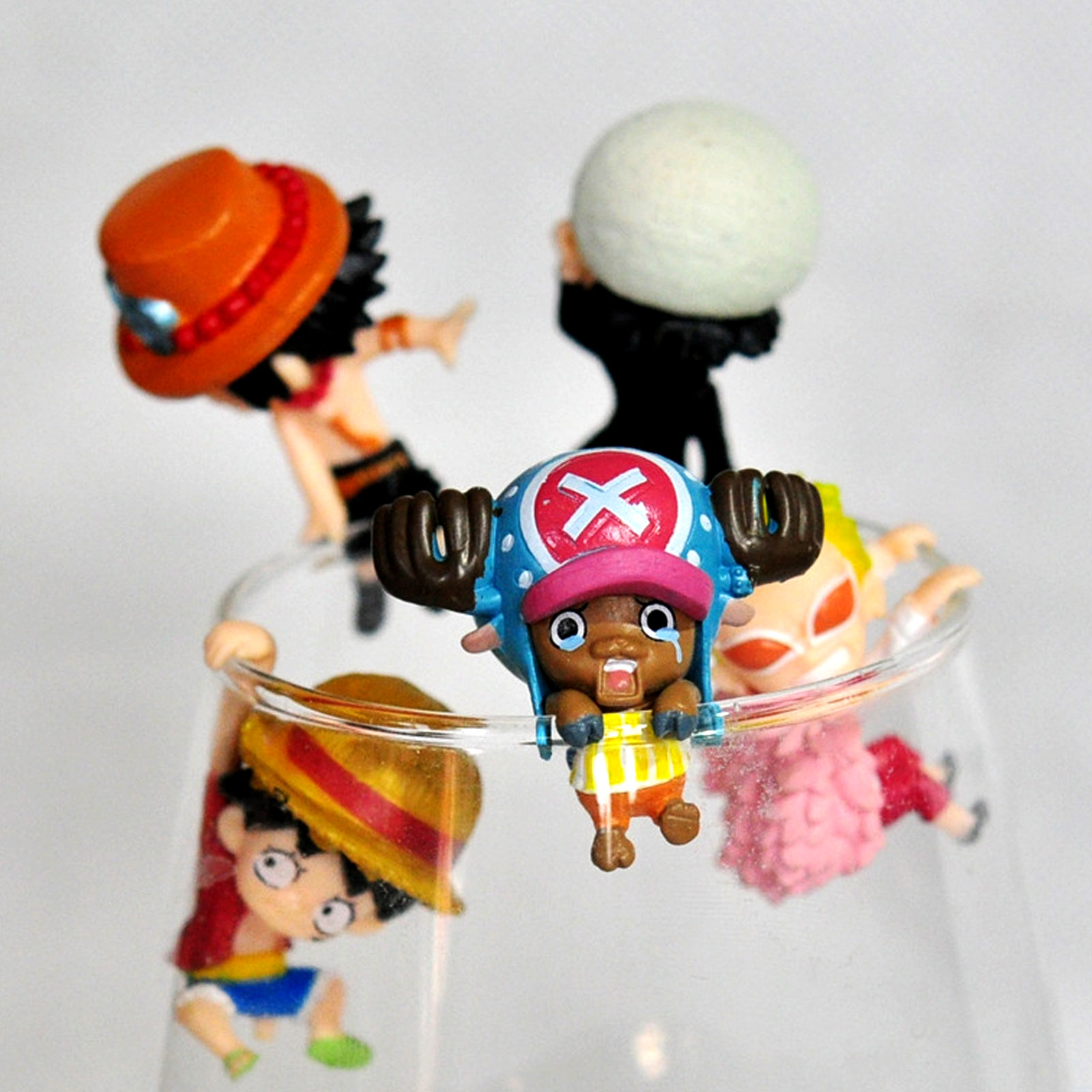 Authentic One Piece Gashapon F - Capsule Toy Gashapon 评论和价格